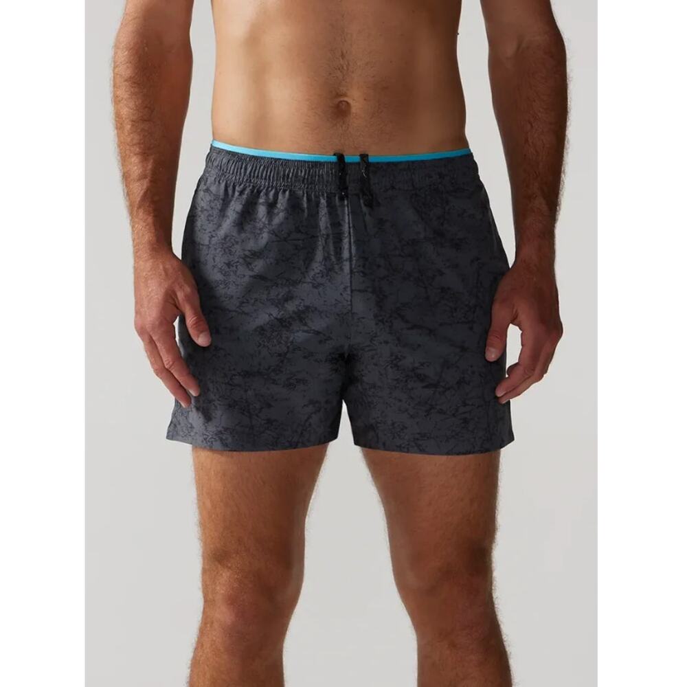 Chubbies Men's The Static Shocks 5.5" Unlined Ultimate Training Shorts Size XXL